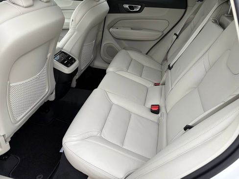 New 2026 Volvo XC60 B5 Ultra w/ Protection Package Premier image 23