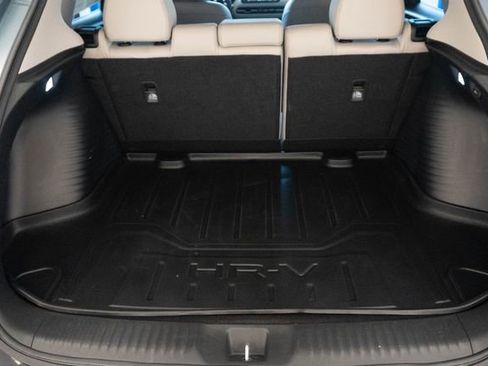 Used 2025 Honda HR-V EX-L image 12
