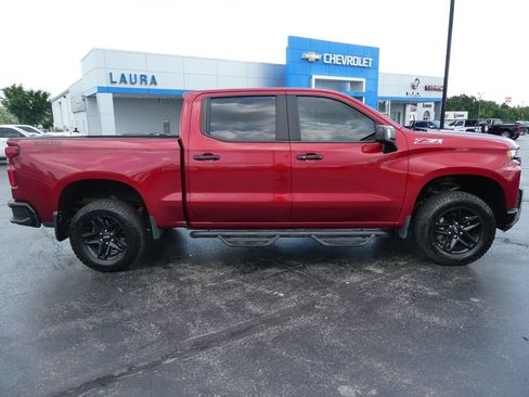 Used 2022 Chevrolet Silverado 1500 LT Trail Boss w/ LT Trail Boss Premium Package AWD/4WD image 4