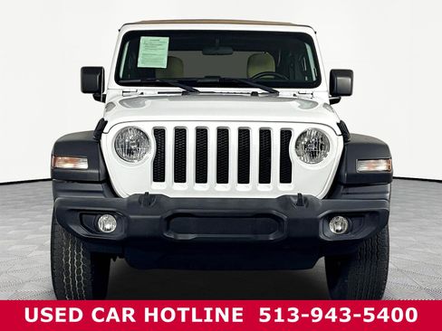 Used 2021 Jeep Wrangler Sport AWD/4WD image 2