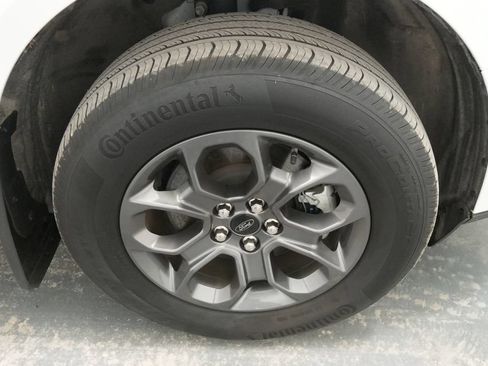 Used 2024 Ford Maverick XLT FWD image 12