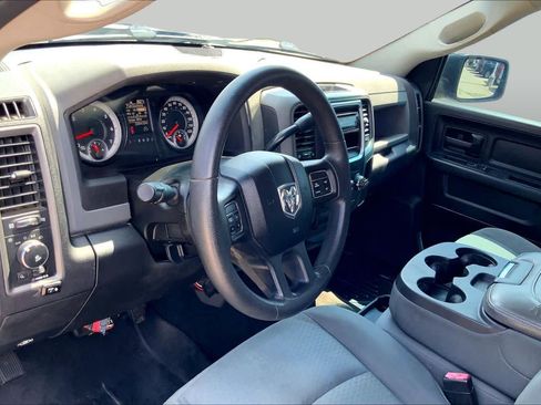 Used 2014 RAM 1500 Express AWD/4WD image 17
