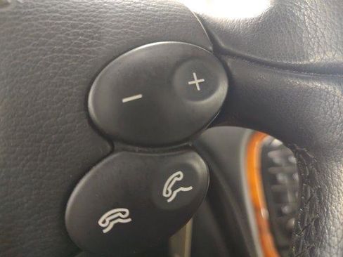 Used 2003 Mercedes-Benz SL 500 image 16