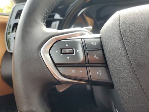 Used 2025 Lexus RX 350 Premium w/ Accessory Package (Z1) image 22