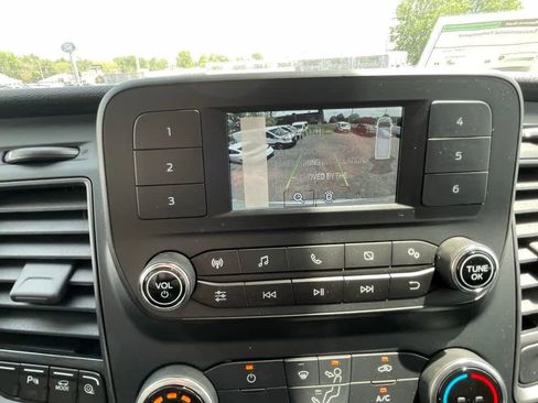 New 2025 Ford Transit 250 148 Medium Roof image 29