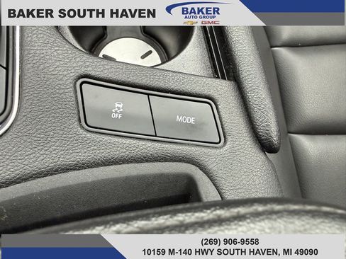 Used 2023 Cadillac XT6 Luxury image 33