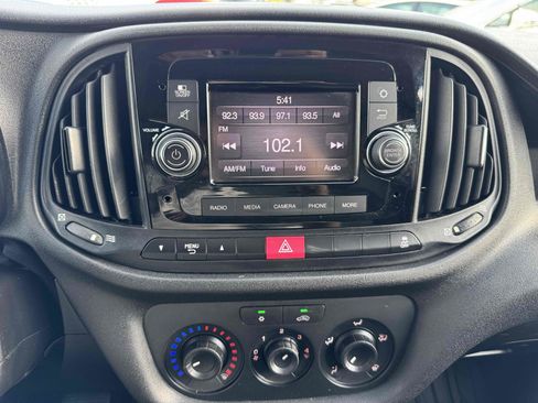 Used 2021 RAM ProMaster City Tradesman FWD image 23