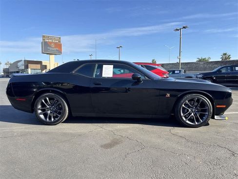 Used 2023 Dodge Challenger R/T Scat Pack image 7