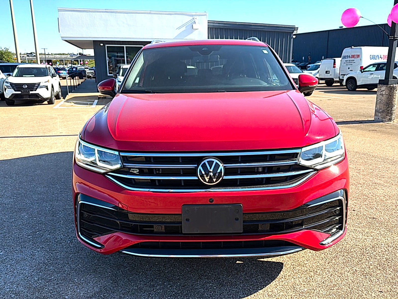 Used 2024 Volkswagen Tiguan SEL R-Line AWD/4WD image 3