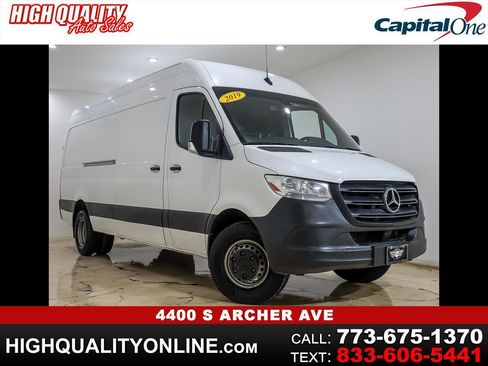 Used 2019 Mercedes-Benz Sprinter 170 Cargo w/ Driver Convenience Package image 1