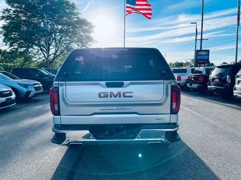 Used 2019 GMC Sierra 1500 SLT w/ Driver Alert Package I AWD/4WD image 5