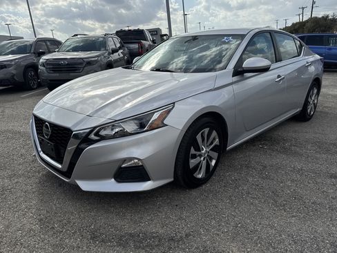 Used 2019 Nissan Altima 2.5 S image 7
