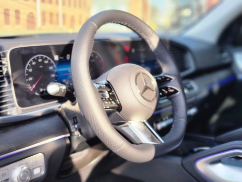 New 2026 Mercedes-Benz GLS 450 4MATIC image 20