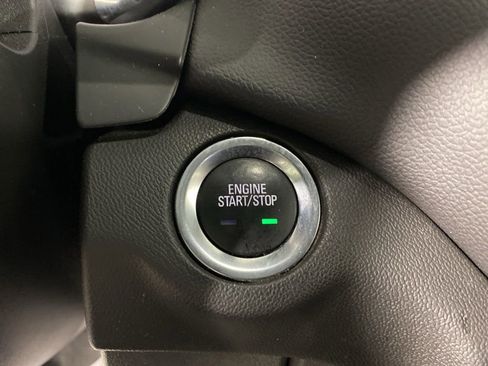 Used 2023 Chevrolet Equinox LT AWD/4WD image 19