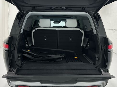 Used 2025 Rivian R1S Adventure AWD/4WD image 44