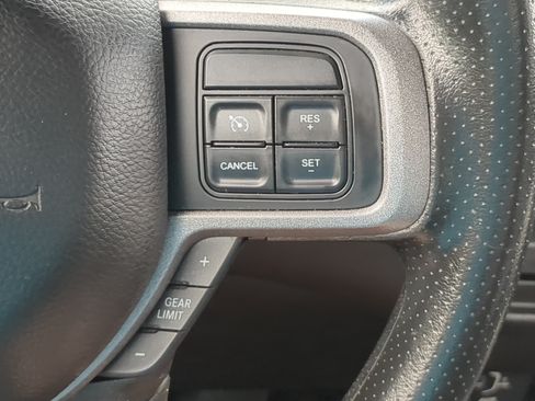 Used 2022 RAM 5500 Tradesman w/ Chrome Appearance Group RWD image 21