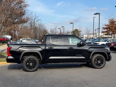 Used 2023 Toyota Tundra SR5 image 6