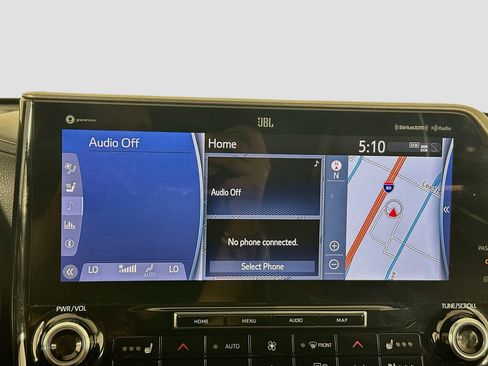 Used 2020 Toyota Highlander Limited AWD/4WD image 19