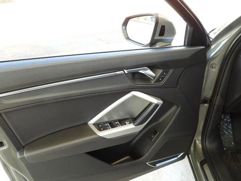 Used 2020 Audi Q3 2.0T Premium Plus w/ Premium Plus Package image 51