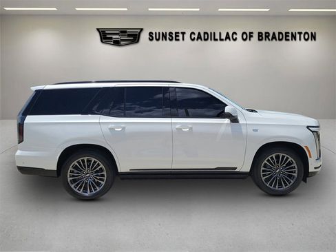 Certified 2025 Cadillac Escalade Sport Platinum w/ LPO, Floor Liner Package AWD/4WD image 3