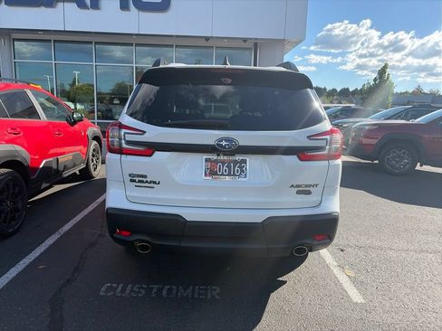 Used 2023 Subaru Ascent Onyx Edition AWD/4WD image 5