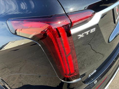 Used 2024 Cadillac XT6 Premium Luxury image 27