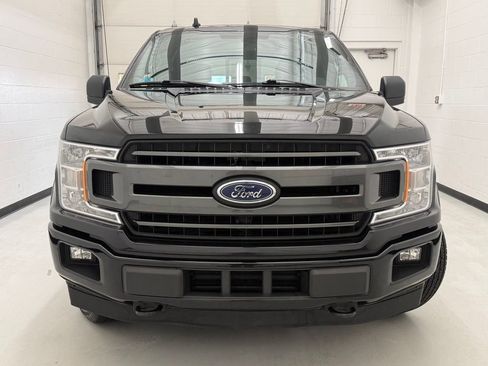 Used 2018 Ford F150 XLT w/ Equipment Group 302A Luxury AWD/4WD image 3