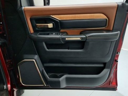 Used 2023 RAM 3500 Limited image 21