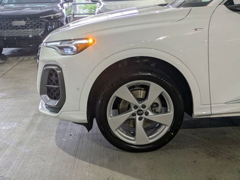 Certified 2025 Audi Q5 Premium Plus w/ Premium Plus image 30