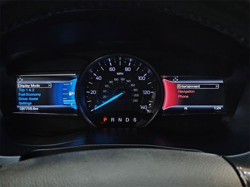 Used 2017 Ford Explorer XLT w/ Equipment Group 202A image 22