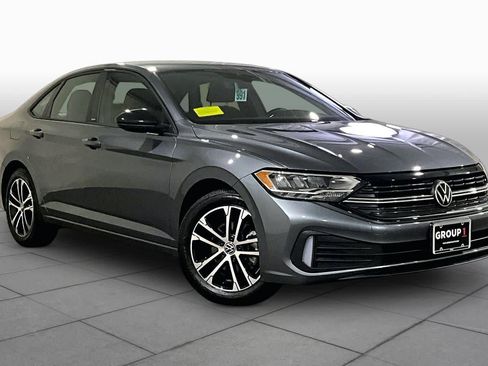 Used 2023 Volkswagen Jetta Sport FWD image 2