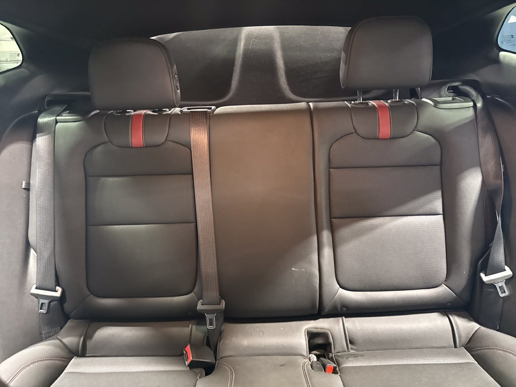Used 2025 Chevrolet Trax RS w/ Sunroof Package FWD image 39