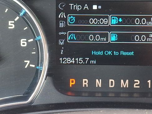 Used 2013 Ford F150 Lariat w/ Mid Equipment Group AWD/4WD image 19