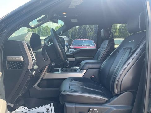 Used 2018 Ford F450 Platinum w/ Platinum Ultimate Package AWD/4WD image 16