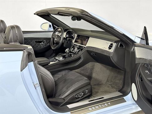 Used 2022 Bentley Continental GT Speed image 27