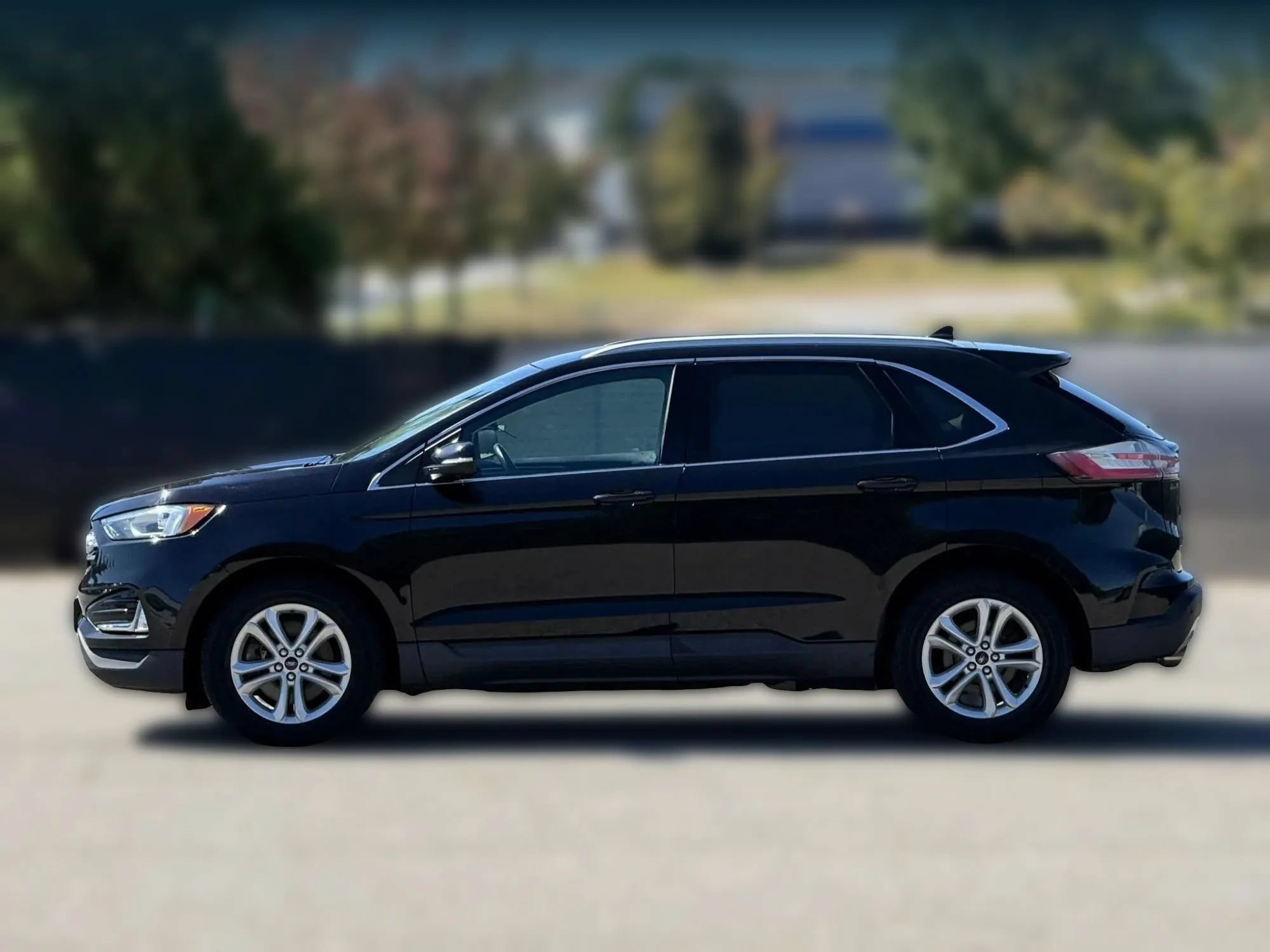 Used 2019 Ford Edge SEL w/ Equipment Group 201A AWD/4WD image 8