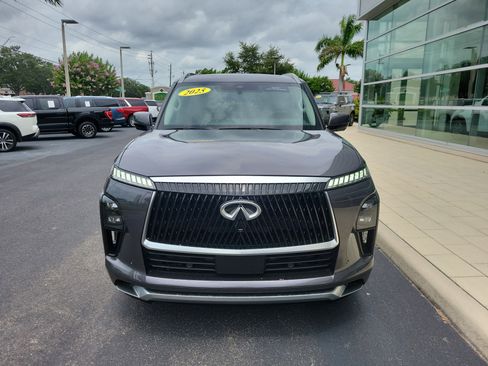 Certified 2025 INFINITI QX80 Luxe AWD/4WD image 2