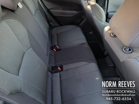 Used 2024 Subaru Crosstrek 2.0i Premium image 13