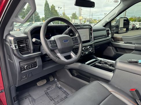 Used 2025 Ford F250 Lariat w/ Chrome Package AWD/4WD image 24