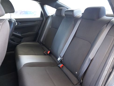 Used 2024 Honda Civic Sport image 31