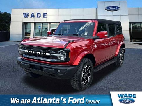 Used 2024 Ford Bronco Outer Banks image 1