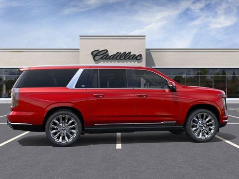 New 2026 Cadillac Escalade ESV Luxury w/ LPO, Radiant Package AWD/4WD image 29