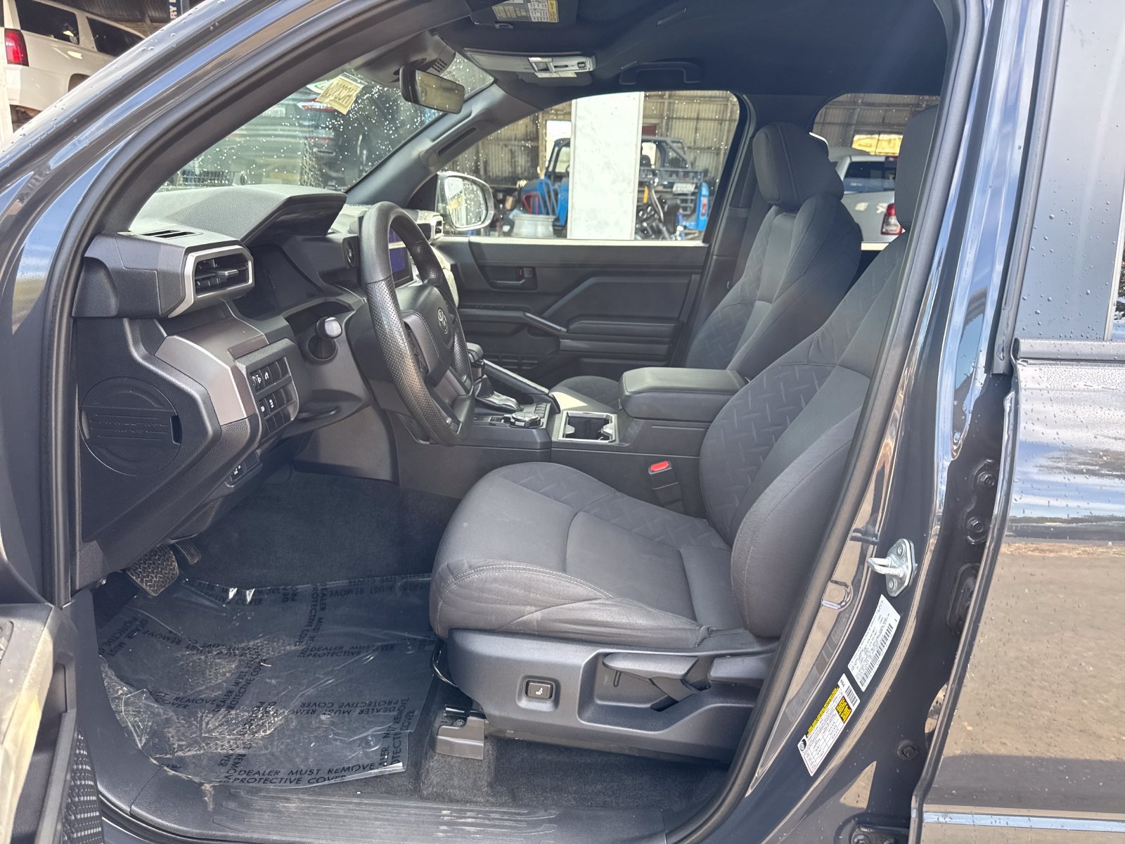 Used 2024 Toyota Tacoma SR5 AWD/4WD image 9