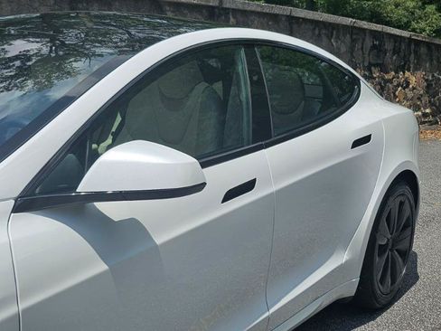 Used 2023 Tesla Model S AWD/4WD image 22