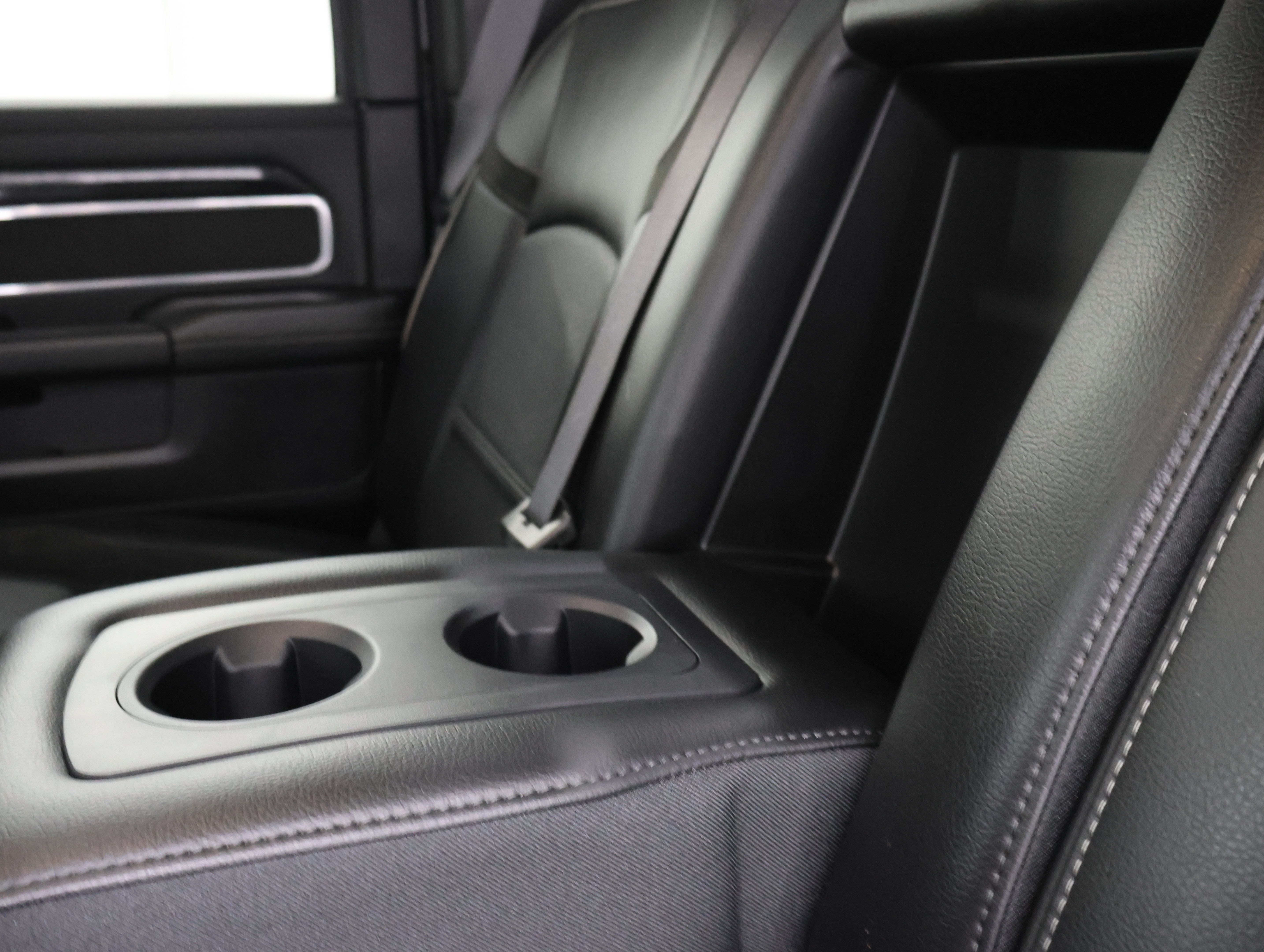 Used 2019 RAM 3500 Laramie AWD/4WD image 34
