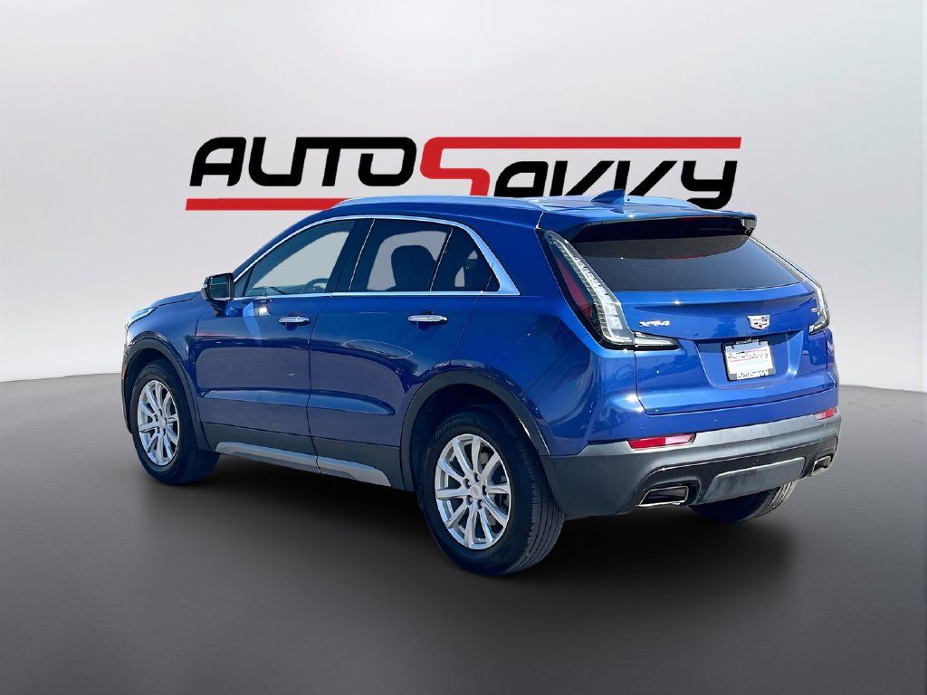 Used 2022 Cadillac XT4 Premium Luxury w/ Safety Alert Package FWD image 5