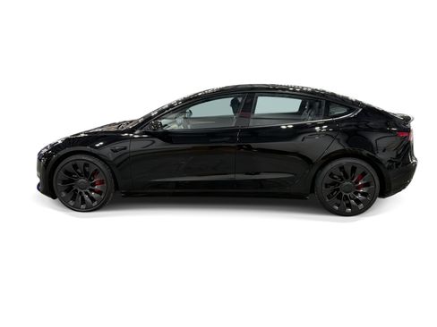 Certified 2023 Tesla Model 3 Performance AWD/4WD image 3