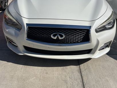 Used 2017 INFINITI Q50 Signature Edition w/ Cargo Package (L95)