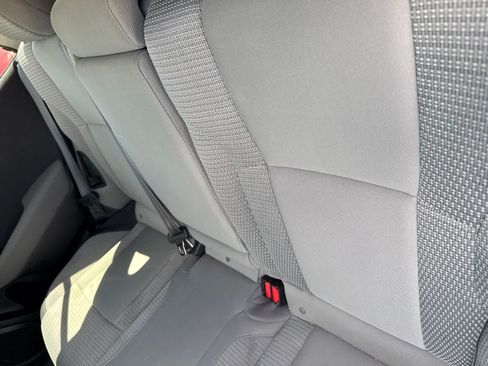 Used 2024 Subaru Outback Premium AWD/4WD image 16