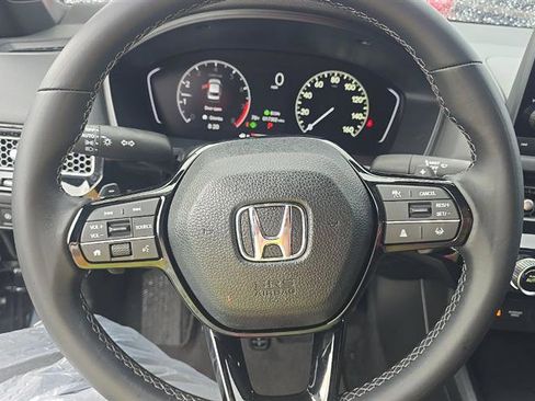 Used 2024 Honda Civic Sport image 4